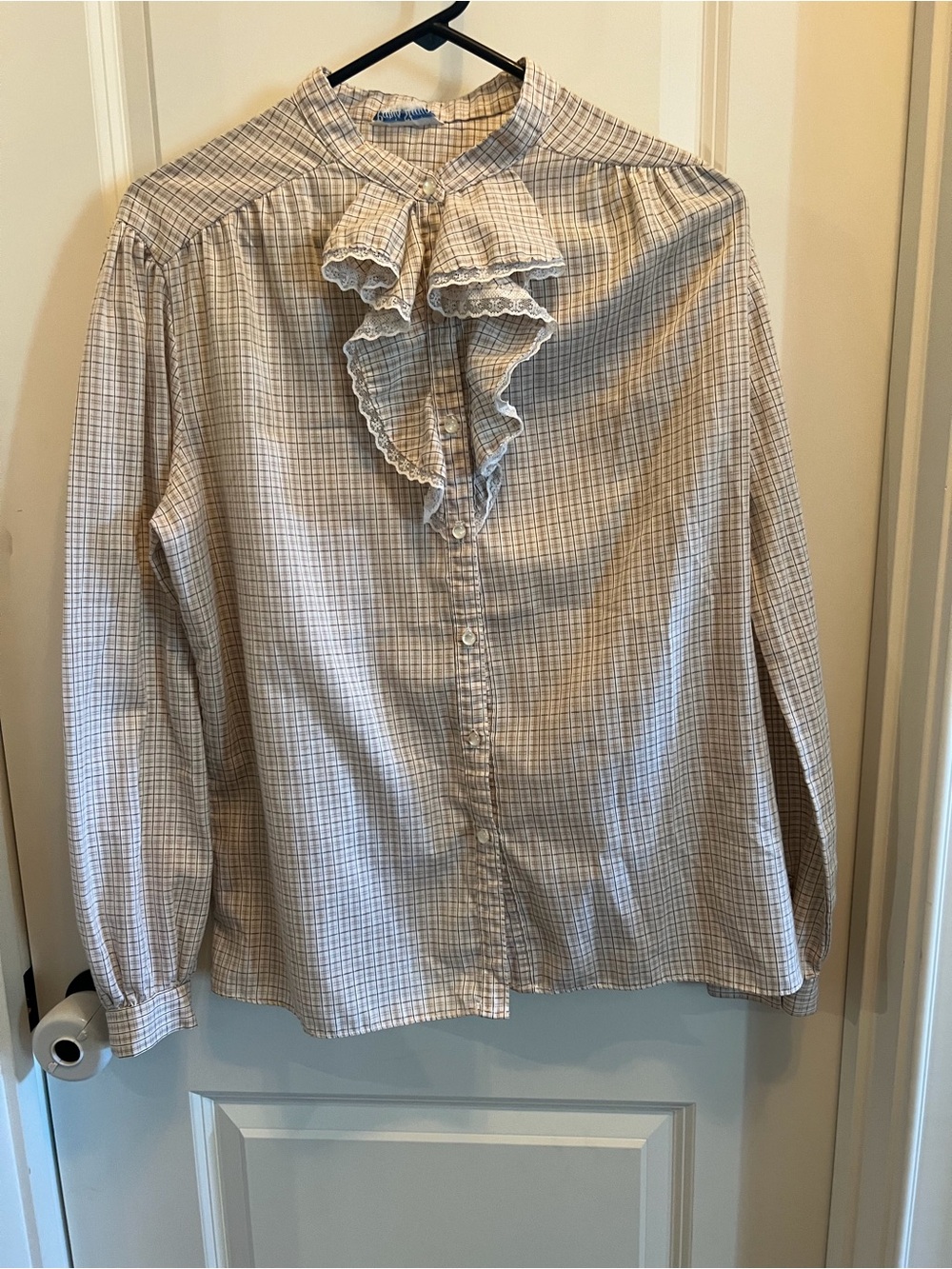 Vintage Plaid Ruffle Neck Long Sleeve Button Down Blouse Paris Station 70s M